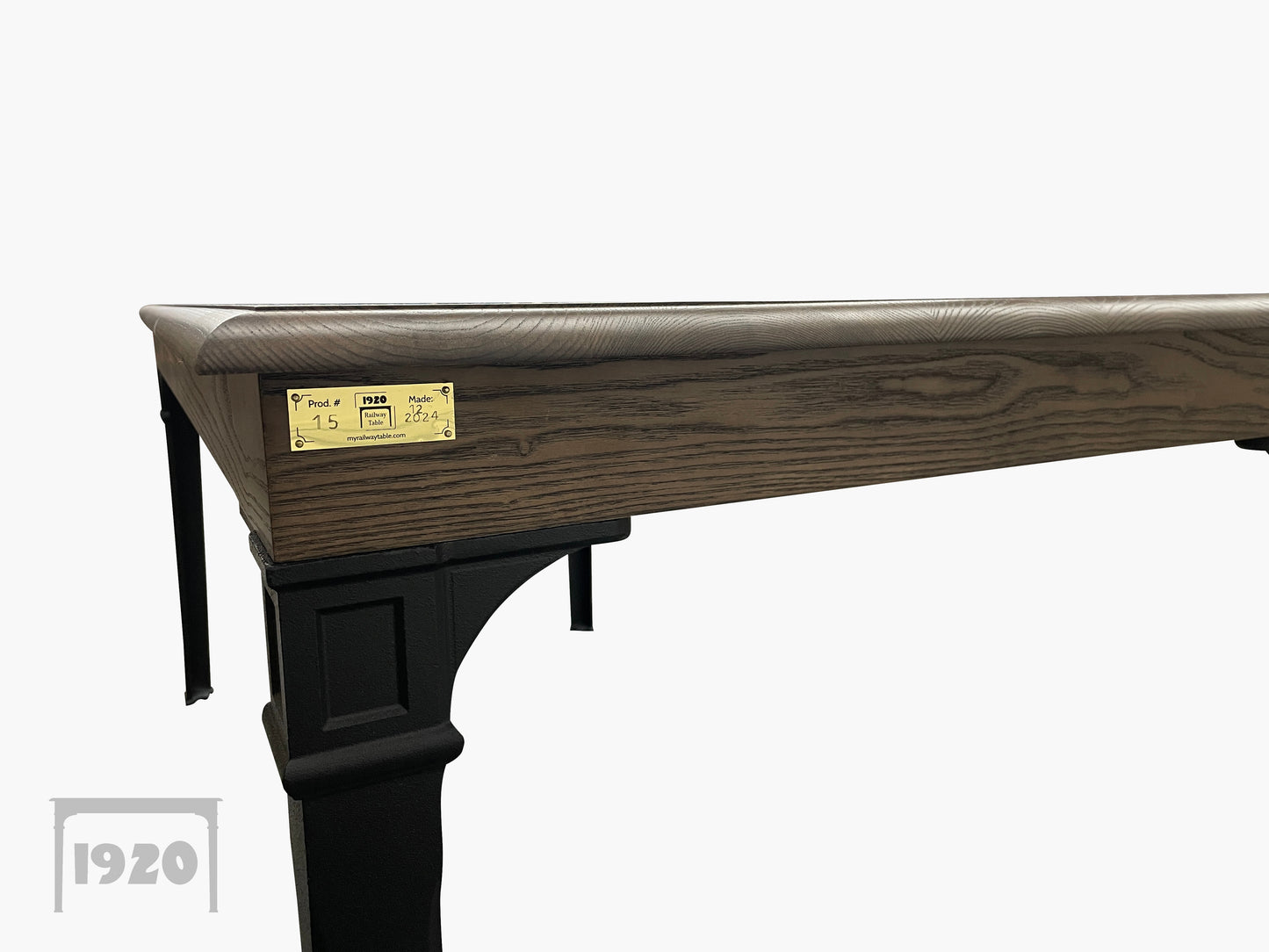 The Signature 1920 Railway Table